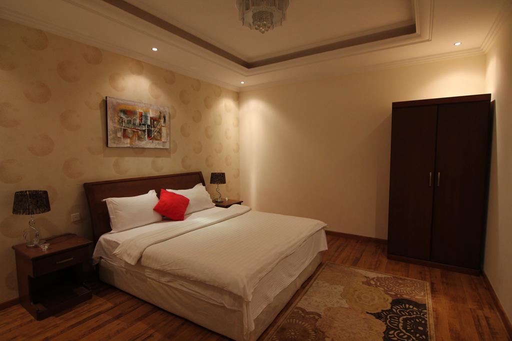 Towlan Hotel Suites 1 Riyadh Bagian luar foto