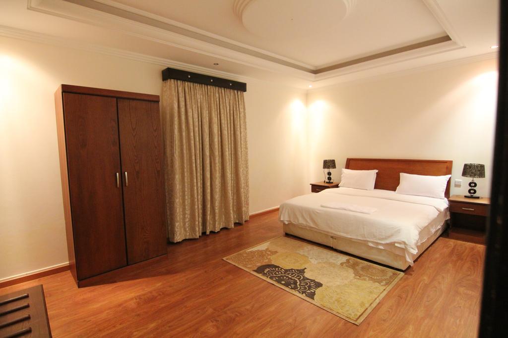 Towlan Hotel Suites 1 Riyadh Ruang foto